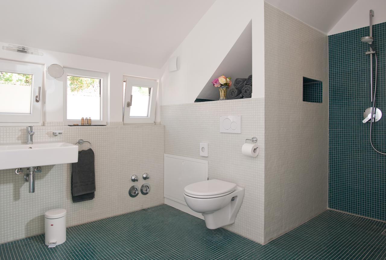 1463 Apartmenthaus Karlsruhe Eksteriør bilde
